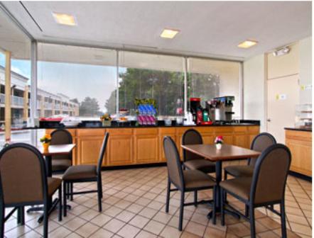 Garden Inn Fredricksburg South Fredericksburg Ngoại thất bức ảnh